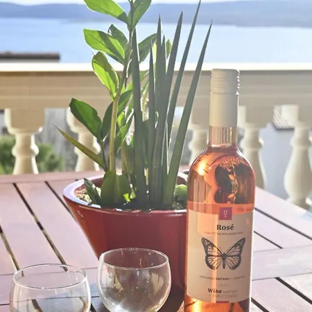 In Mit Schoener Terrasse By Interhome * Crikvenica